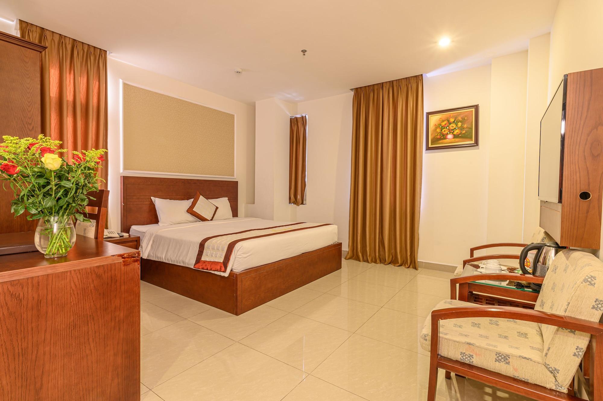 Hoang Linh Dan Hotel Дананг Екстериор снимка